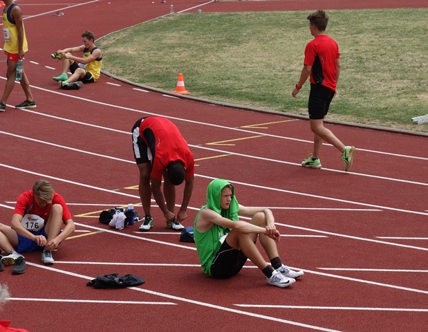 Tobias Haid in Vorbereitung zum 100m Lauf